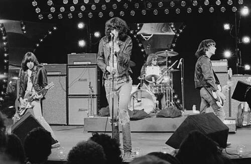 The Ramones First Performance on 09/19/1977